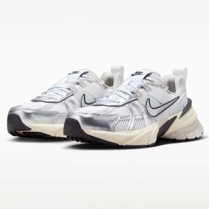 Nike V2K Run White / Silver